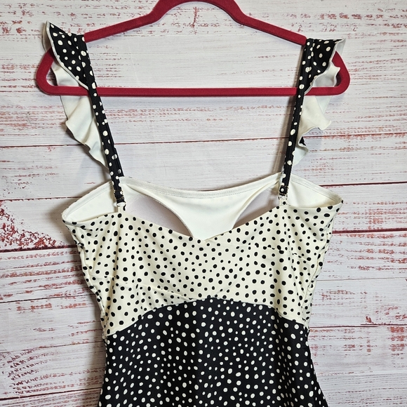 Summersalt polka dot ruffle oasis one-piece swimsuit - Picture 10 of 16